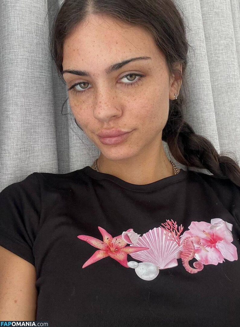 berraka Desnudo OnlyFans  Foto filtrada #17