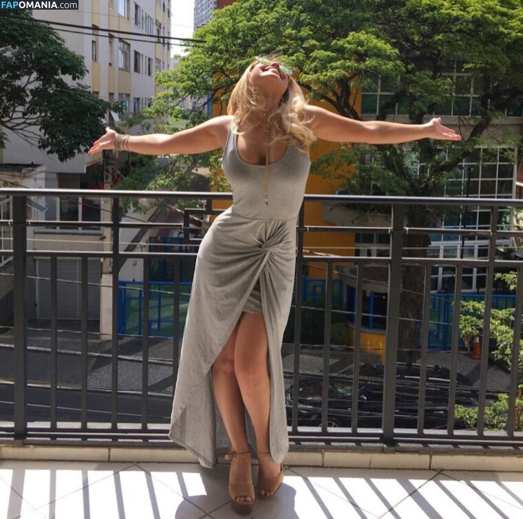 Bianca Alencar / Dubladora / Voice actress / biancaalencarof / biancaalencaroficial Desnudo OnlyFans  Foto filtrada #7