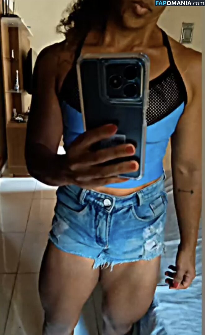 Big  / Big / huge clit girls Desnudo OnlyFans  Foto filtrada #1