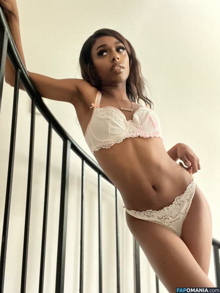 blckbarbi333 Desnudo OnlyFans  Foto filtrada #15