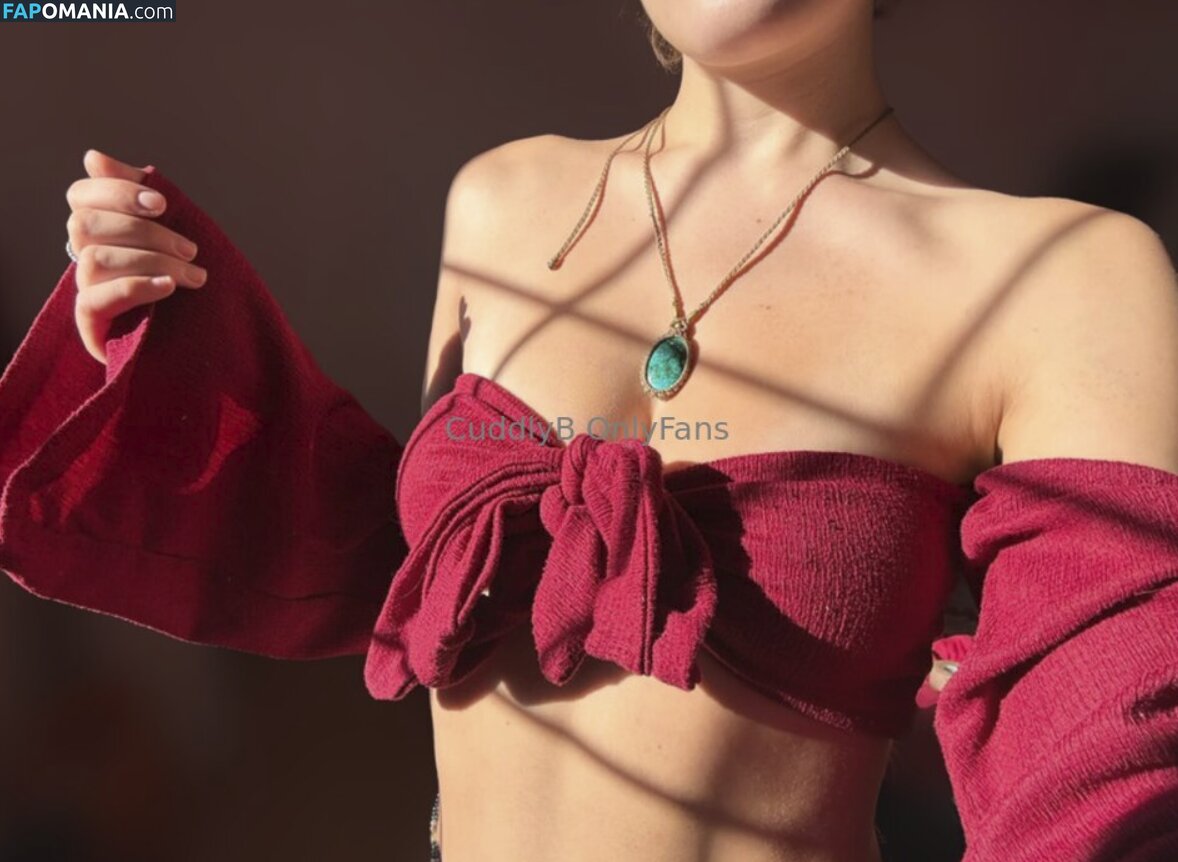 BneedsCinA / cuddlybonlyfans / themodernmaccabee Desnudo OnlyFans  Foto filtrada #2