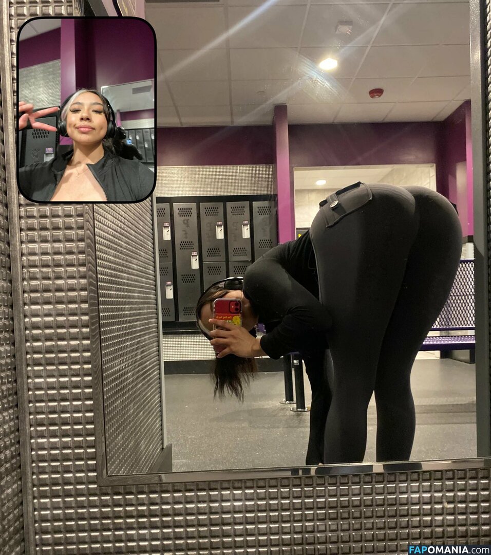 222harumii / bodyby.harumiii / emily_hernandez / harumi Desnudo OnlyFans  Foto filtrada #25