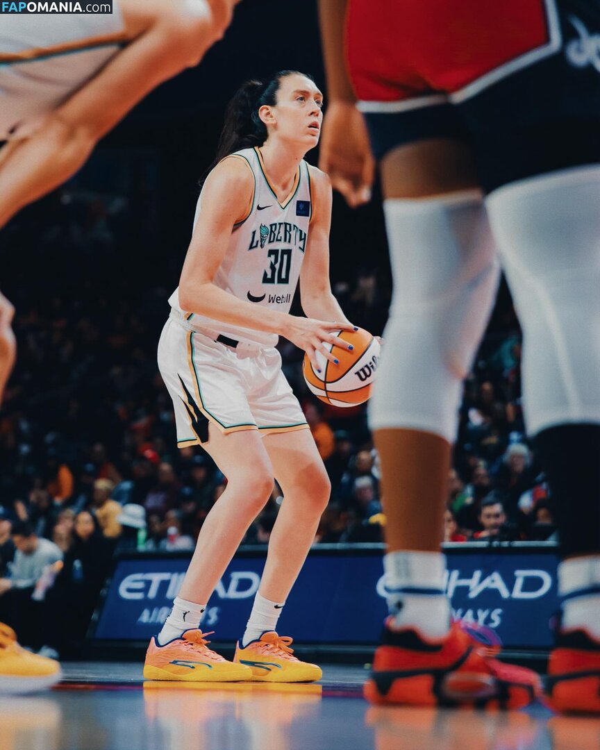 Breanna Stewart / WNBA Player / breannastewart30 Desnudo OnlyFans  Foto filtrada #1