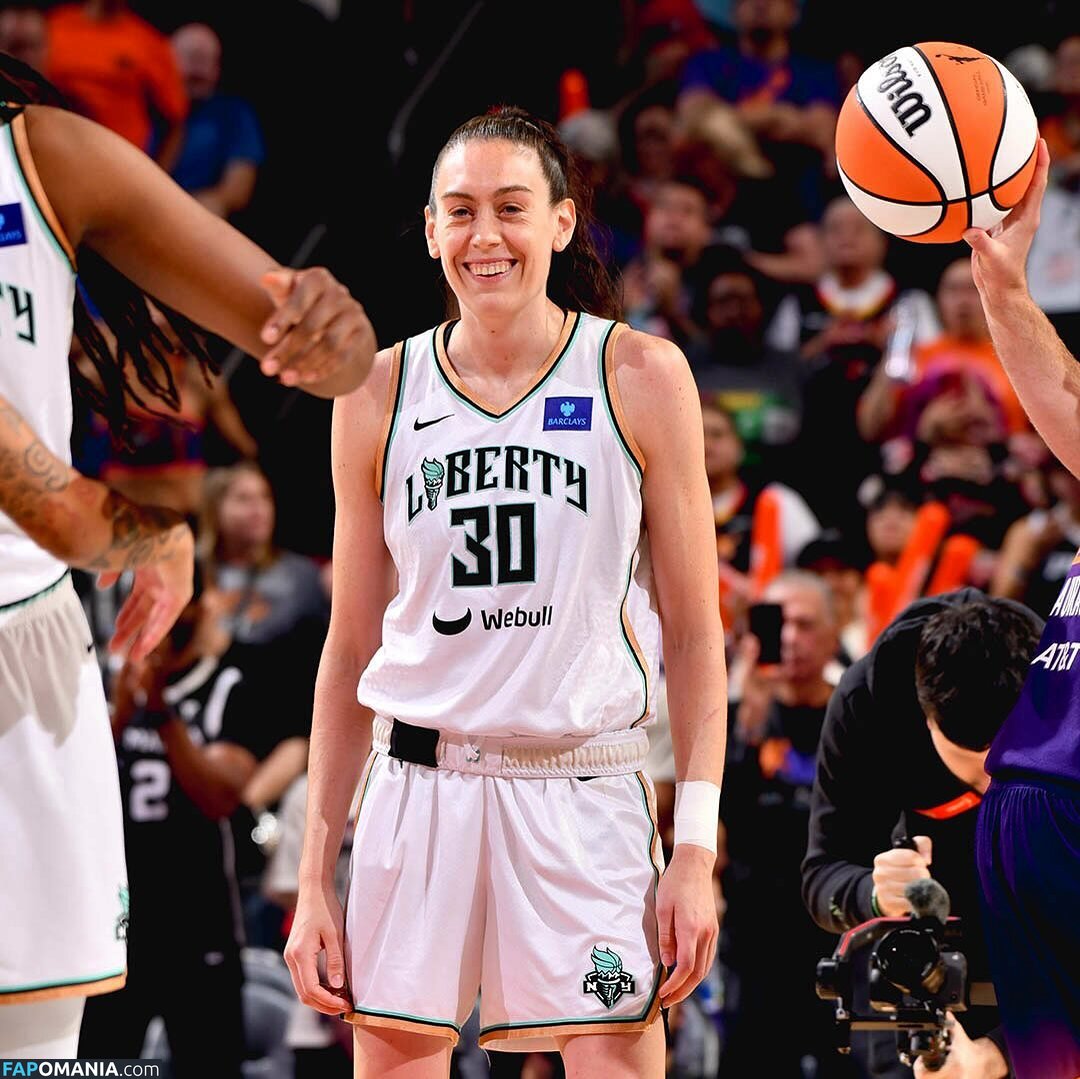 Breanna Stewart / WNBA Player / breannastewart30 Desnudo OnlyFans  Foto filtrada #19