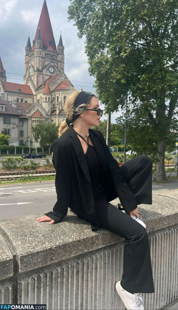 Brec Bassinger / brecbassinger Desnudo OnlyFans  Foto filtrada #15