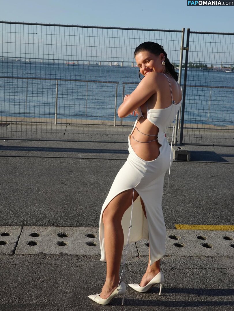Bruna Linzmeyer / brunalinzmeyer Desnudo OnlyFans  Foto filtrada #6