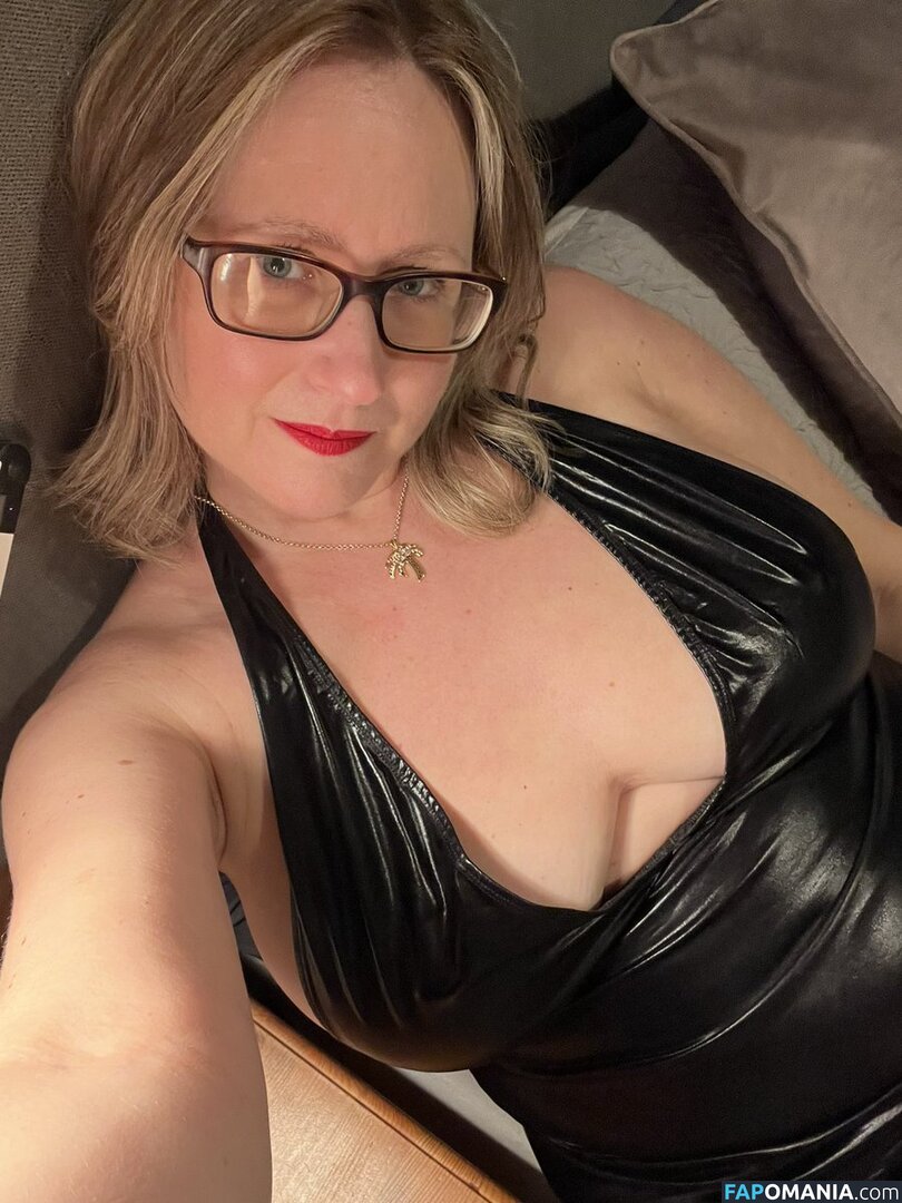 Bustyblondmombshell Desnudo OnlyFans  Foto filtrada #9