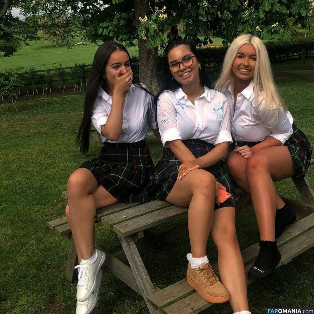  / Caitlin / Slowpuke / caitlinpauyaaa / slowpuke_ Desnudo OnlyFans  Foto filtrada #23