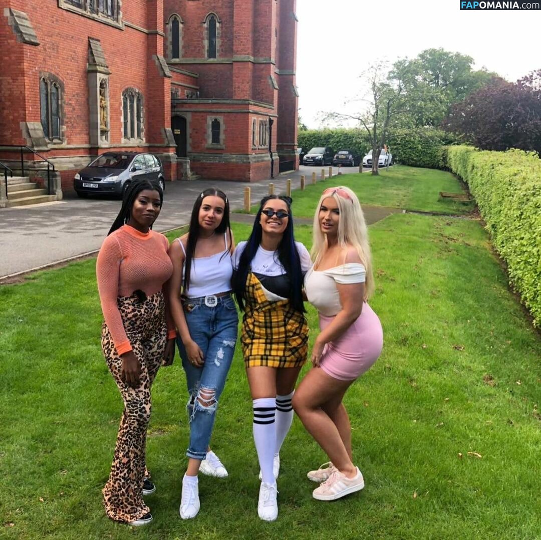  / Caitlin / Slowpuke / caitlinpauyaaa / slowpuke_ Desnudo OnlyFans  Foto filtrada #25