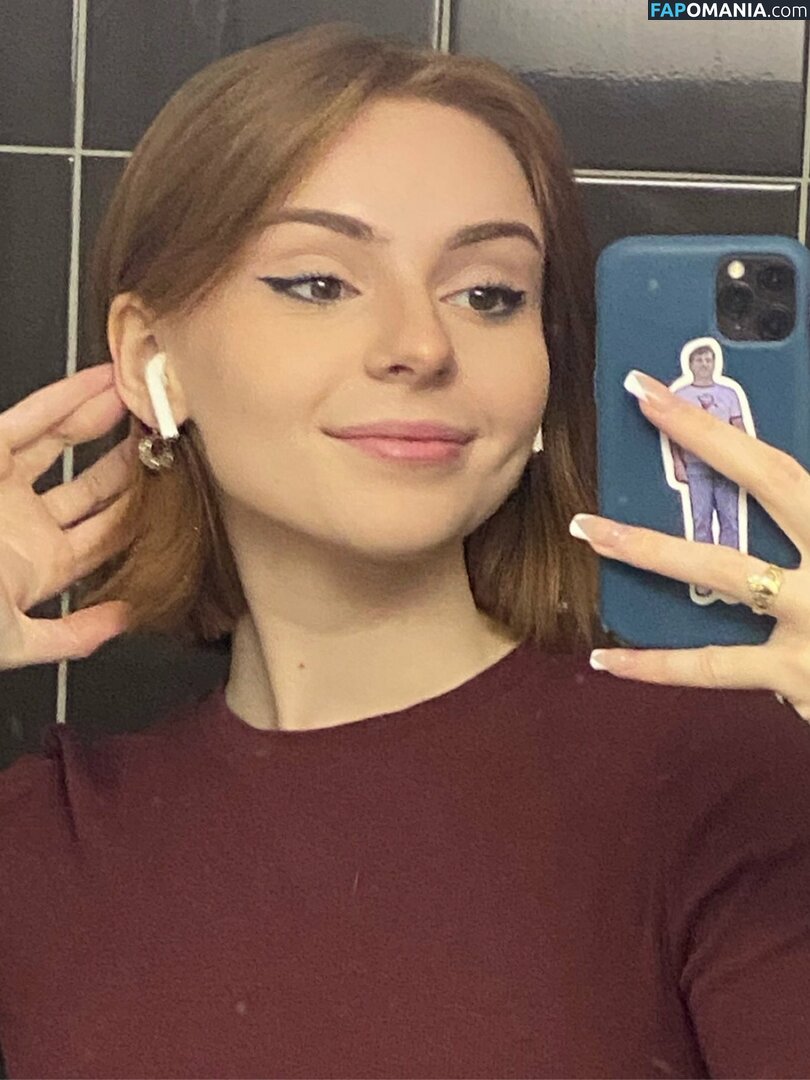  / Caitlin / Slowpuke / caitlinpauyaaa / slowpuke_ Desnudo OnlyFans  Foto filtrada #40