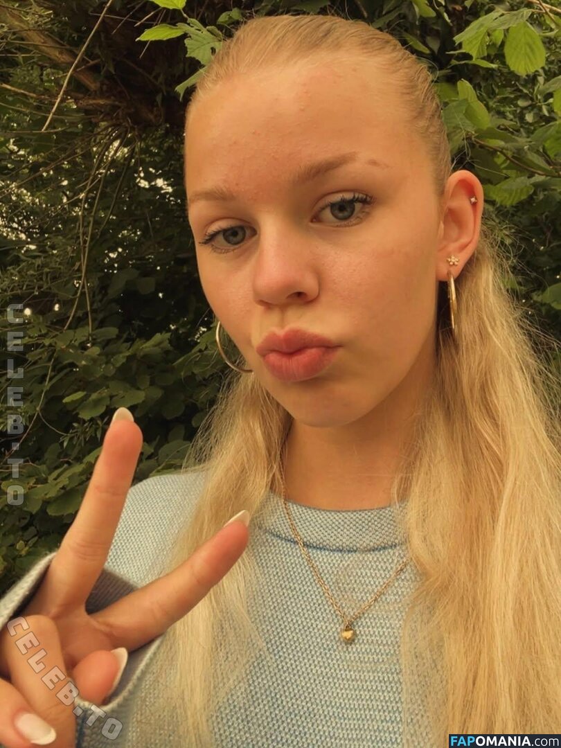 Cara_lb / Cara_lb1 / Cara_liebe Desnudo OnlyFans  Foto filtrada #5
