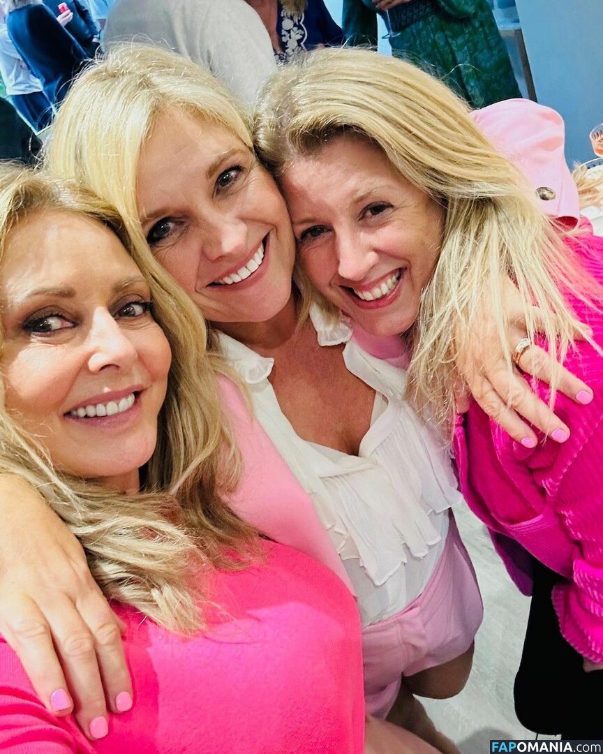 Carol Vorderman Desnudo OnlyFans  Foto filtrada #77