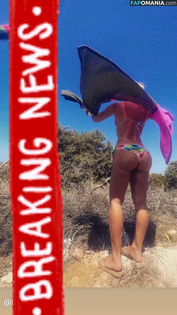 Carolina Dieckmann / loracarola Desnudo OnlyFans  Foto filtrada #2