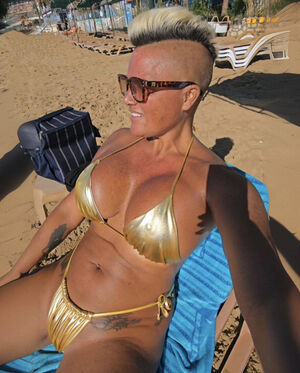 Caroline Öberg
