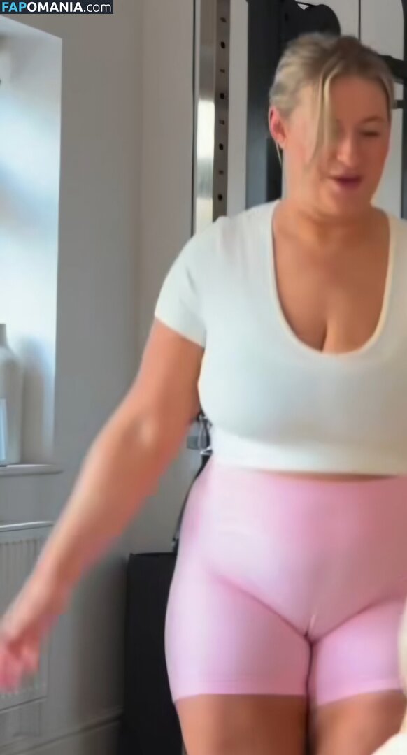 Carys Whittaker / busybeecarys / carys.whittaker Desnudo OnlyFans  Foto filtrada #35