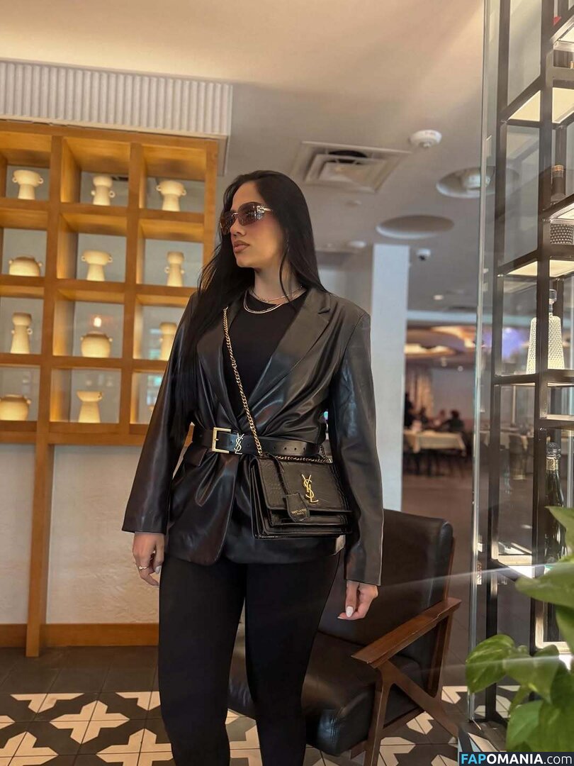 Cecilia Rossell / ceciliarossellhn Desnudo OnlyFans  Foto filtrada #17