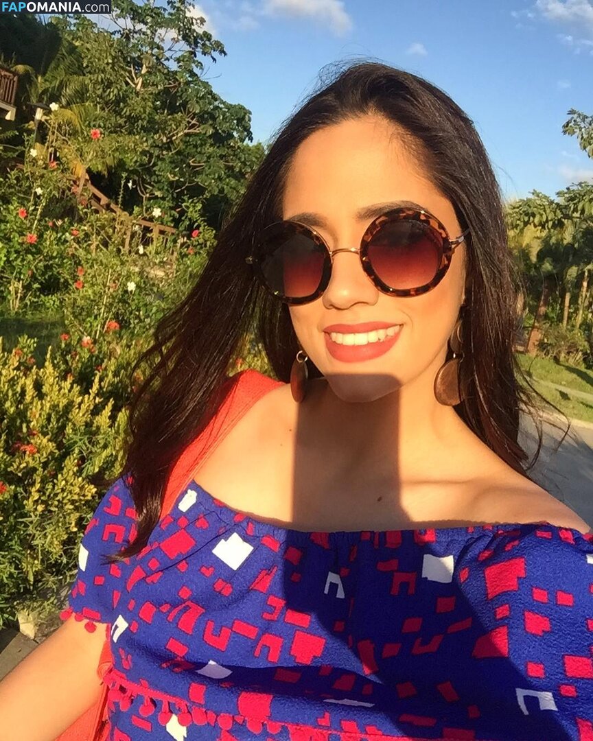 Cecilia Rossell / ceciliarossellhn Desnudo OnlyFans  Foto filtrada #20