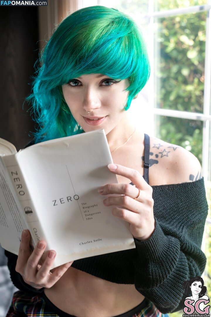 Celebi / Celebi.cos / CelebiCosplays / https: Desnudo OnlyFans  Foto filtrada #75