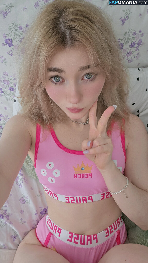 Celebi / Celebi.cos / Celebi_cos / Celebicosplays Desnudo OnlyFans  Foto filtrada #124