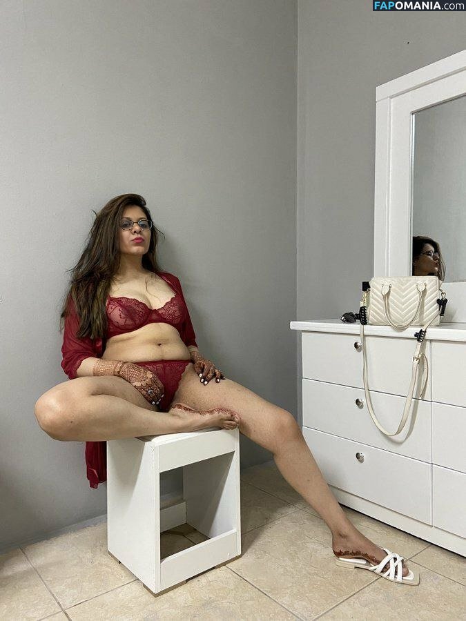 Chandrika Desai / Chandrika Passionica Desnudo OnlyFans  Foto filtrada #342