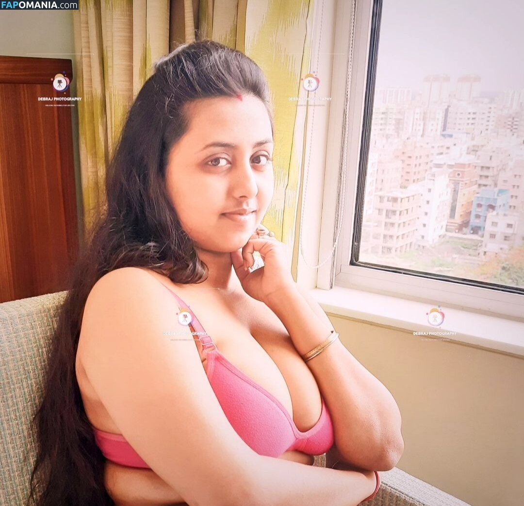 Chandrika Desai / Chandrika Passionica Desnudo OnlyFans  Foto filtrada #353
