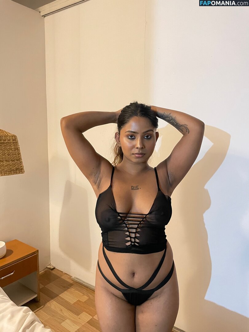 Chandrika Desai / Chandrika Passionica Desnudo OnlyFans  Foto filtrada #1196