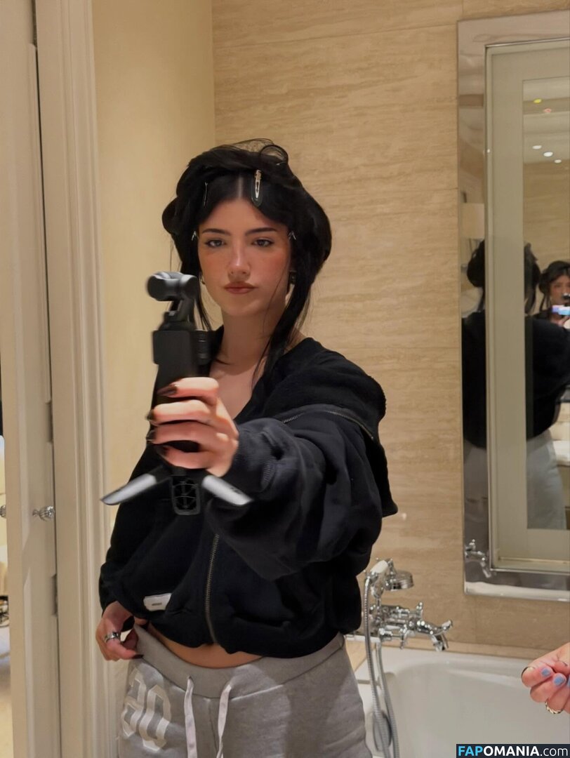 Charli D'Amelio / Charli Damelio / charlidamelio / charliesdamelio Desnudo OnlyFans  Foto filtrada #1612