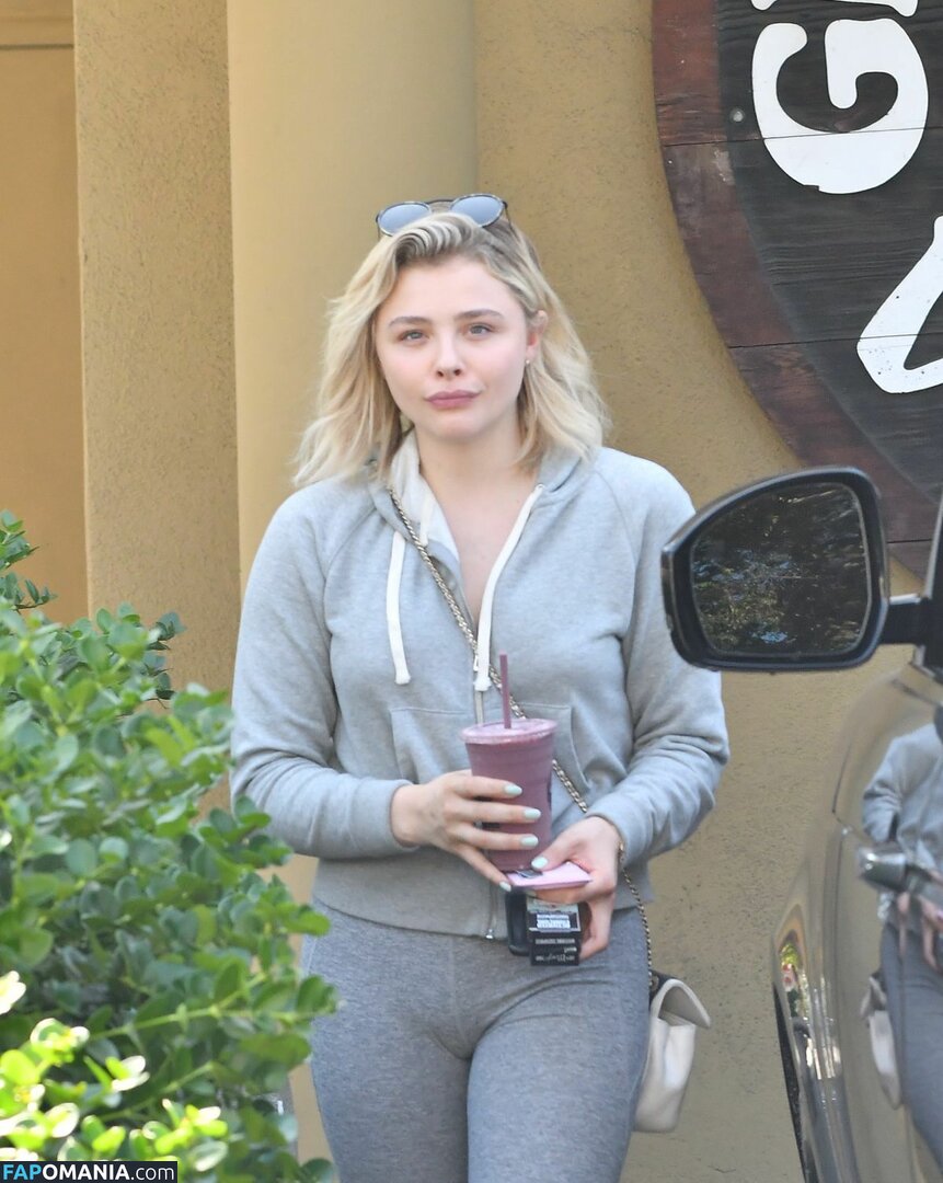 Chloë Grace Moretz / chloegmoretz / https: Desnudo OnlyFans  Foto filtrada #526