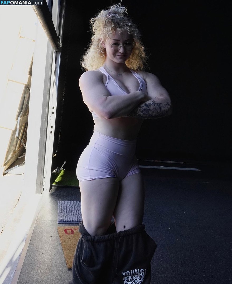 Chloethehokage / chloegrahamx / chloemirisch Desnudo OnlyFans  Foto filtrada #2