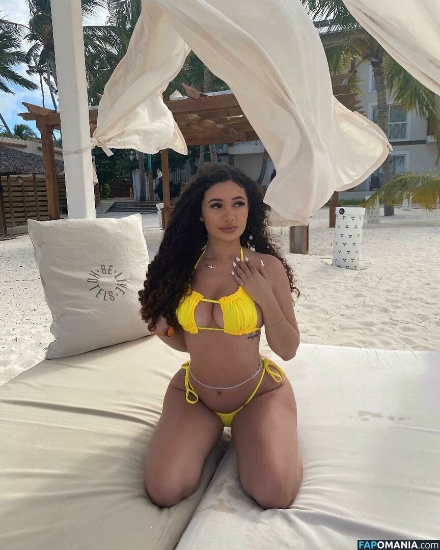 Christina April Amaral / aprilafterdarkk / christinaaamaral Desnudo OnlyFans  Foto filtrada #10