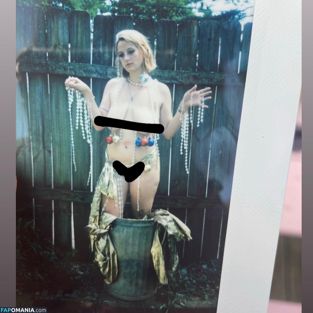 Clairewaytoheaven / saltwaterfaerie Desnudo OnlyFans  Foto filtrada #19
