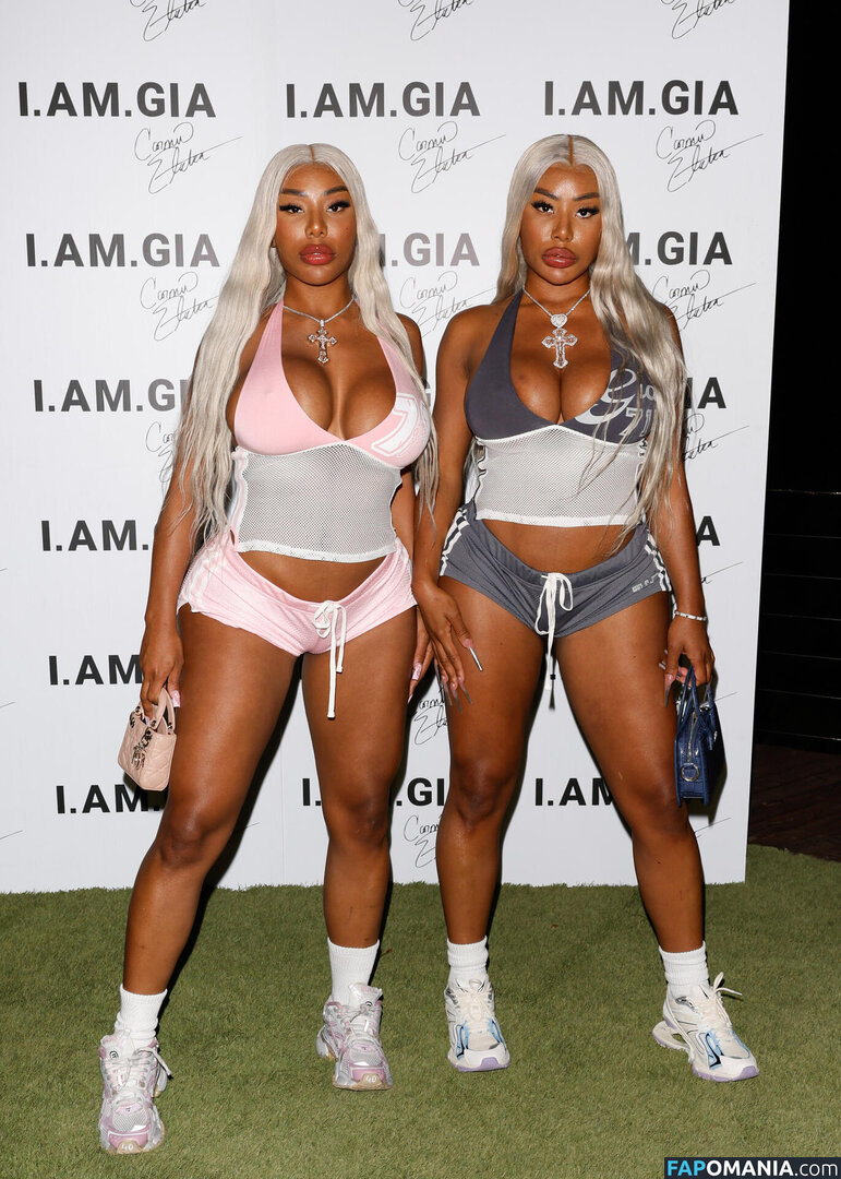 Clermonttwins Desnudo OnlyFans  Foto filtrada #35