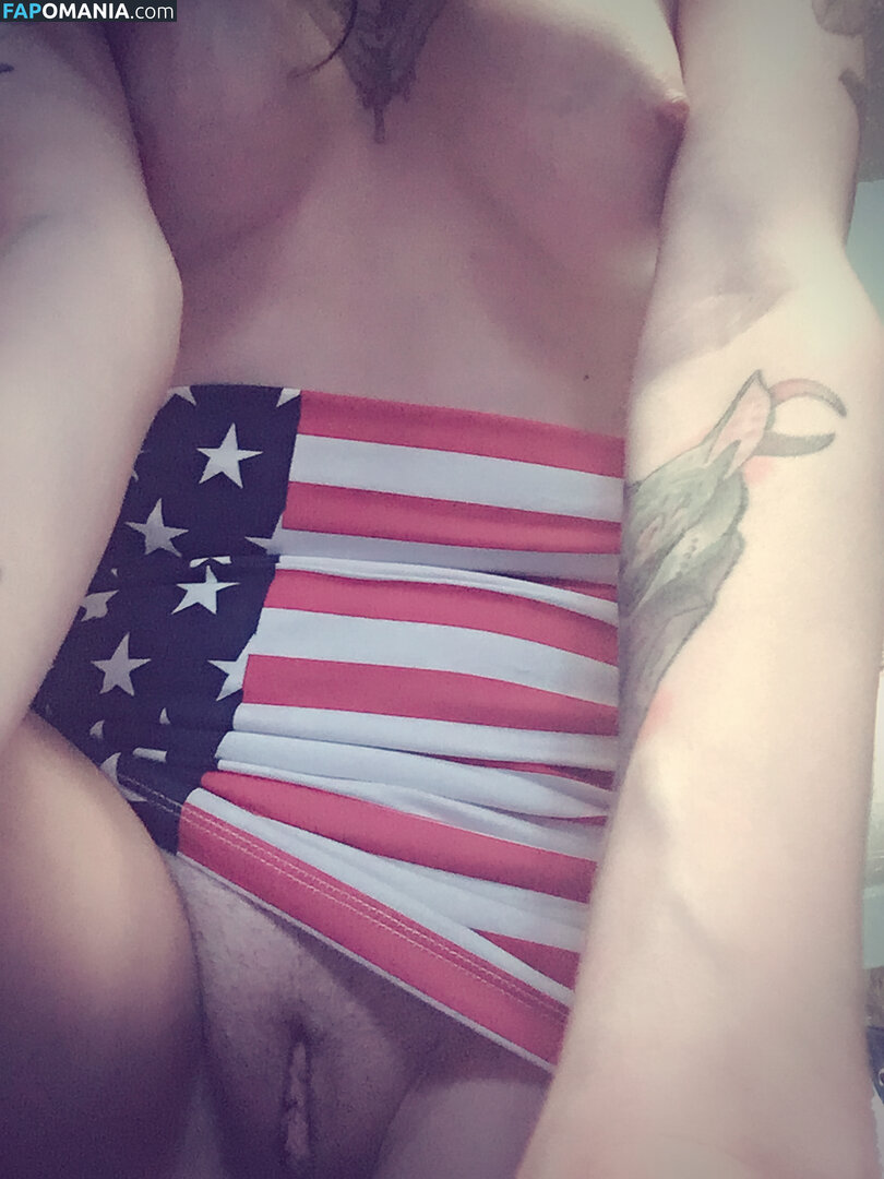 Cottontail Monroe / LadyCottonMonro / herecomescottontail Desnudo OnlyFans  Foto filtrada #15