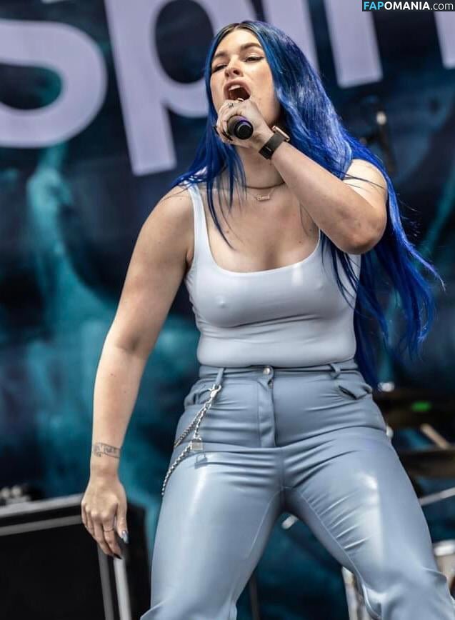 Courtney Laplante / Spiritbox Singer / courtneylaplante Desnudo OnlyFans  Foto filtrada #25