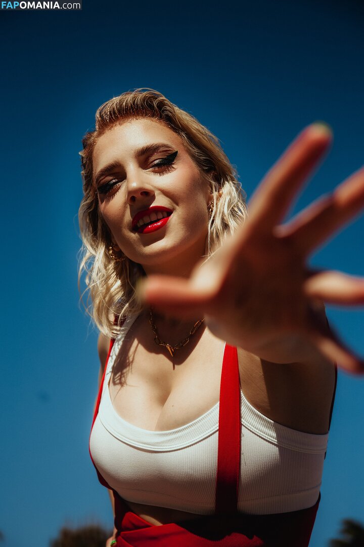 Courtney Miller / co_mill / typicalvlogs Desnudo OnlyFans  Foto filtrada #626