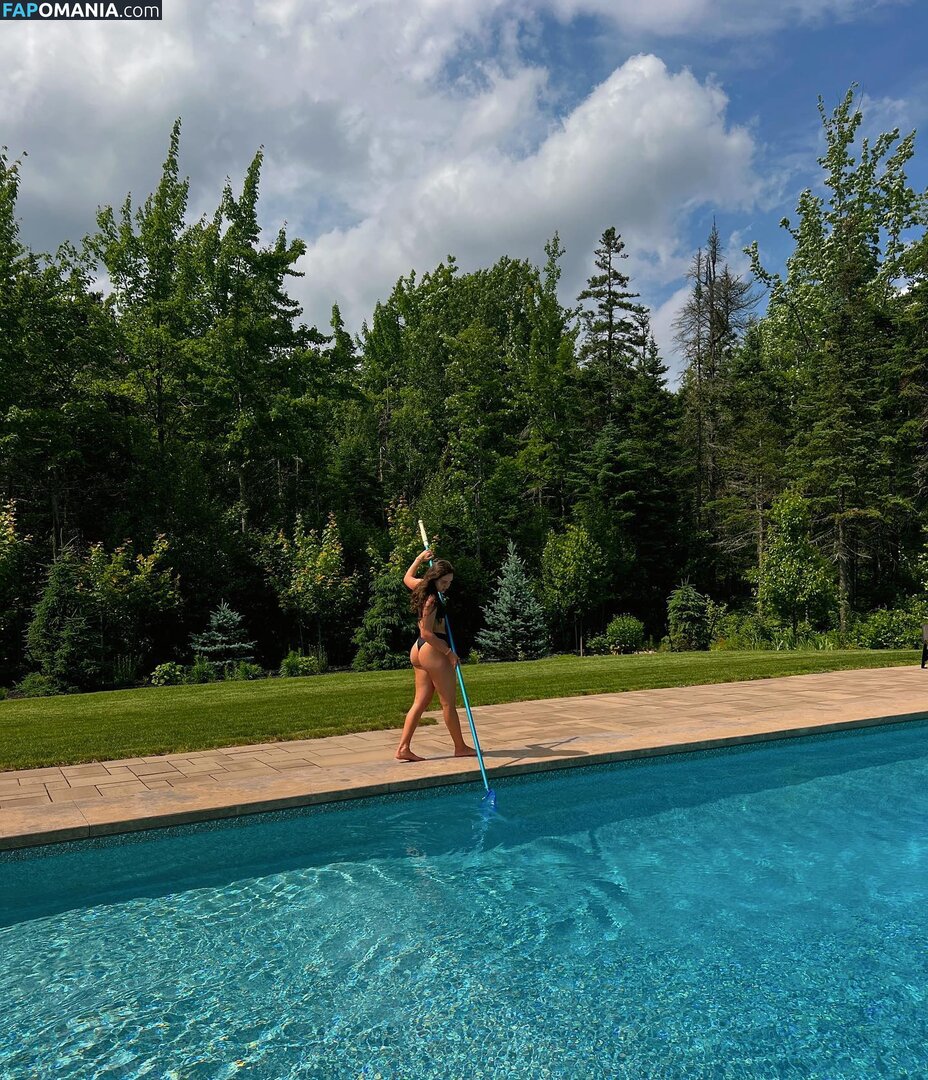 Courtney Sarault / court_sarault / courtsarault / https: Desnudo OnlyFans  Foto filtrada #15