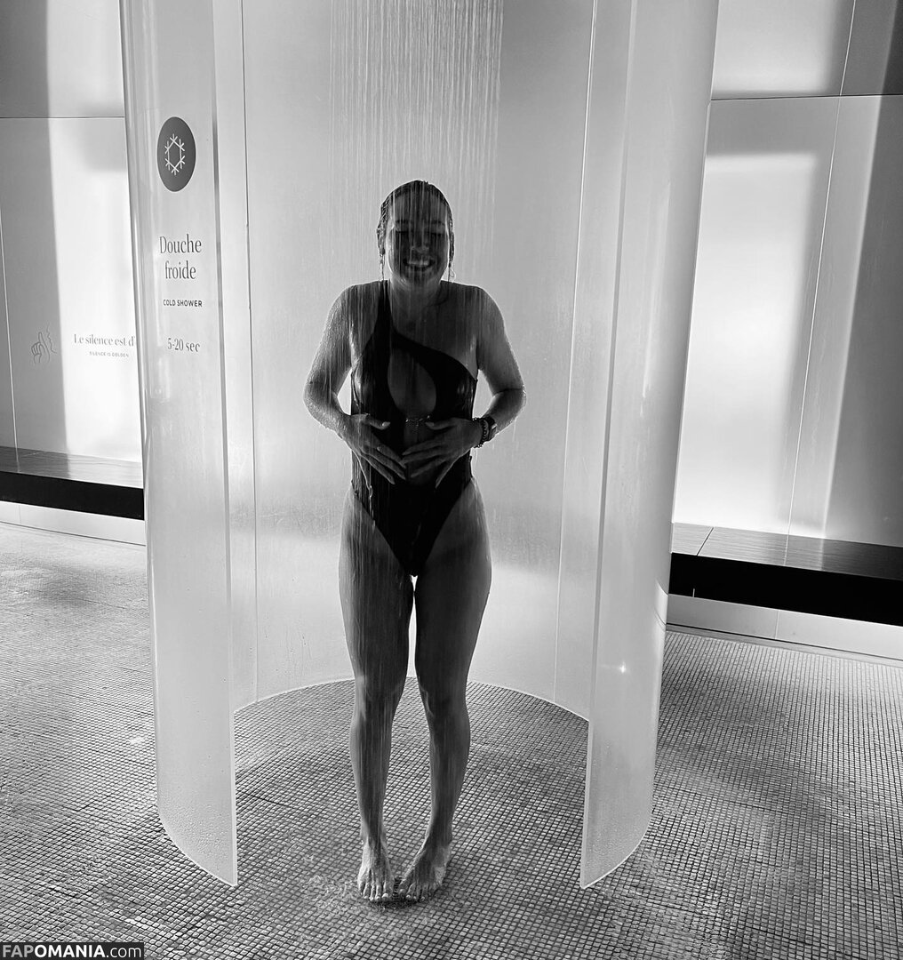 Courtney Sarault / court_sarault / courtsarault / https: Desnudo OnlyFans  Foto filtrada #18