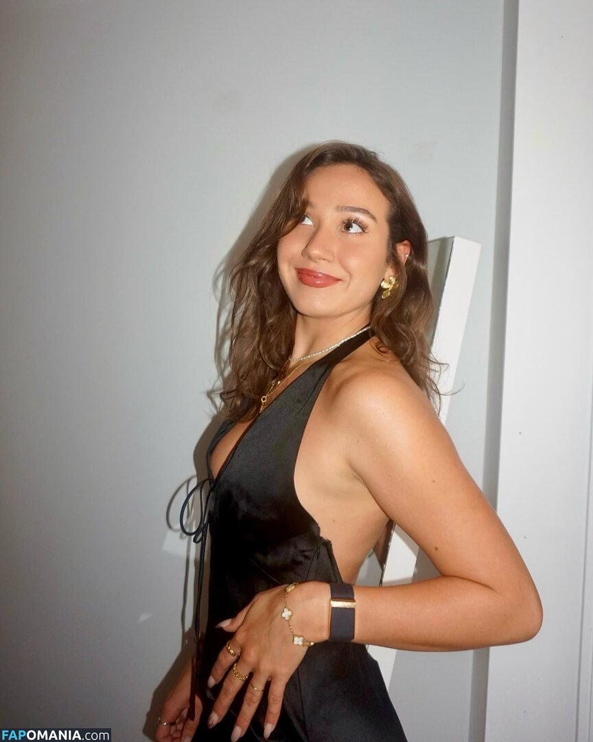 Courtney Sarault / court_sarault / courtsarault / https: Desnudo OnlyFans  Foto filtrada #27
