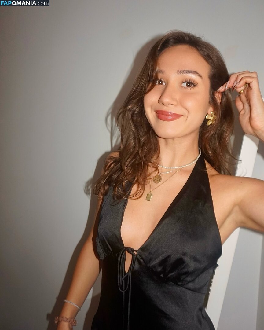 Courtney Sarault / court_sarault / courtsarault / https: Desnudo OnlyFans  Foto filtrada #28