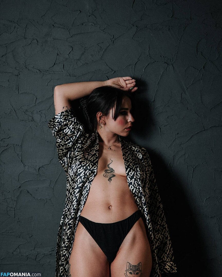crismaia97 / maiaserena / user Desnudo OnlyFans  Foto filtrada #14