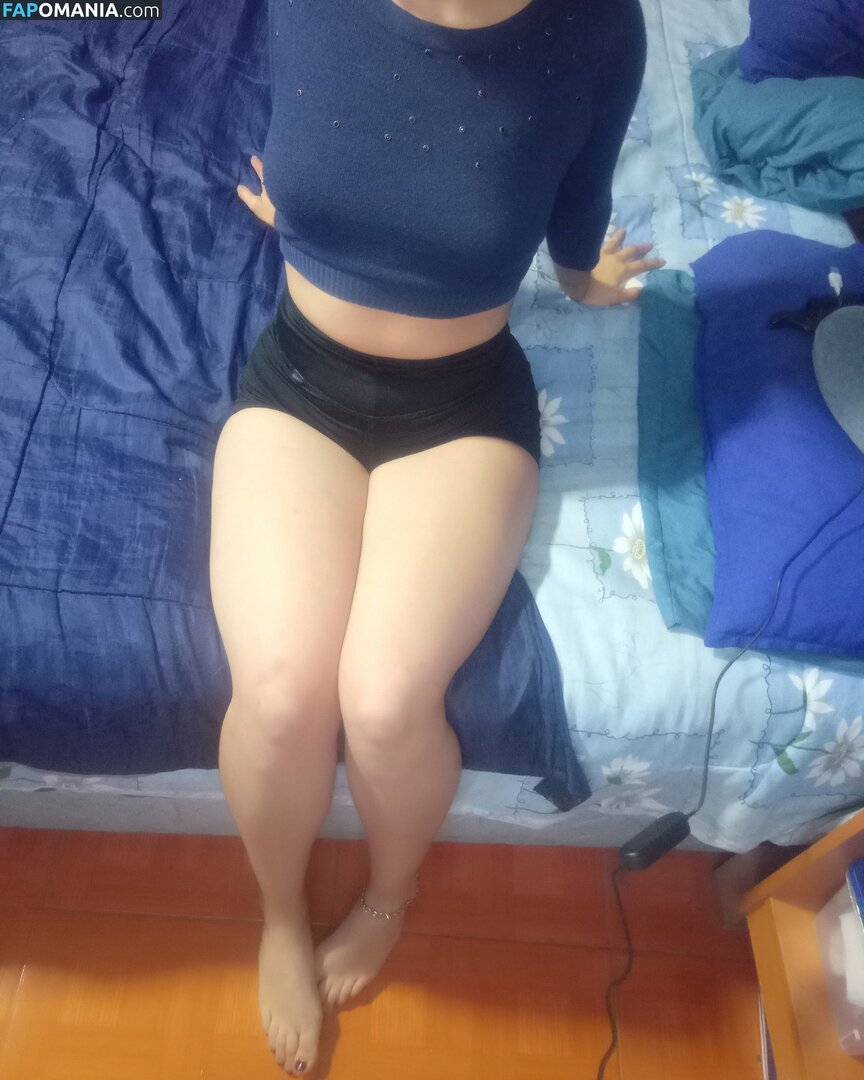 Cristina Scarlett / _Scar_Moon_ / _s_c_a_r_l_e_t_t._ / freescarlettdalton Desnudo OnlyFans  Foto filtrada #2