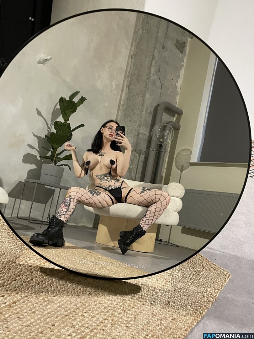 cutemeow / pingvingoritvogne Desnudo OnlyFans  Foto filtrada #24