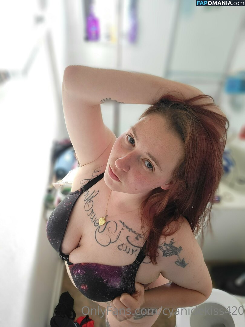 cyanidekiss420 / samanthaxcyanide Desnudo OnlyFans  Foto filtrada #29
