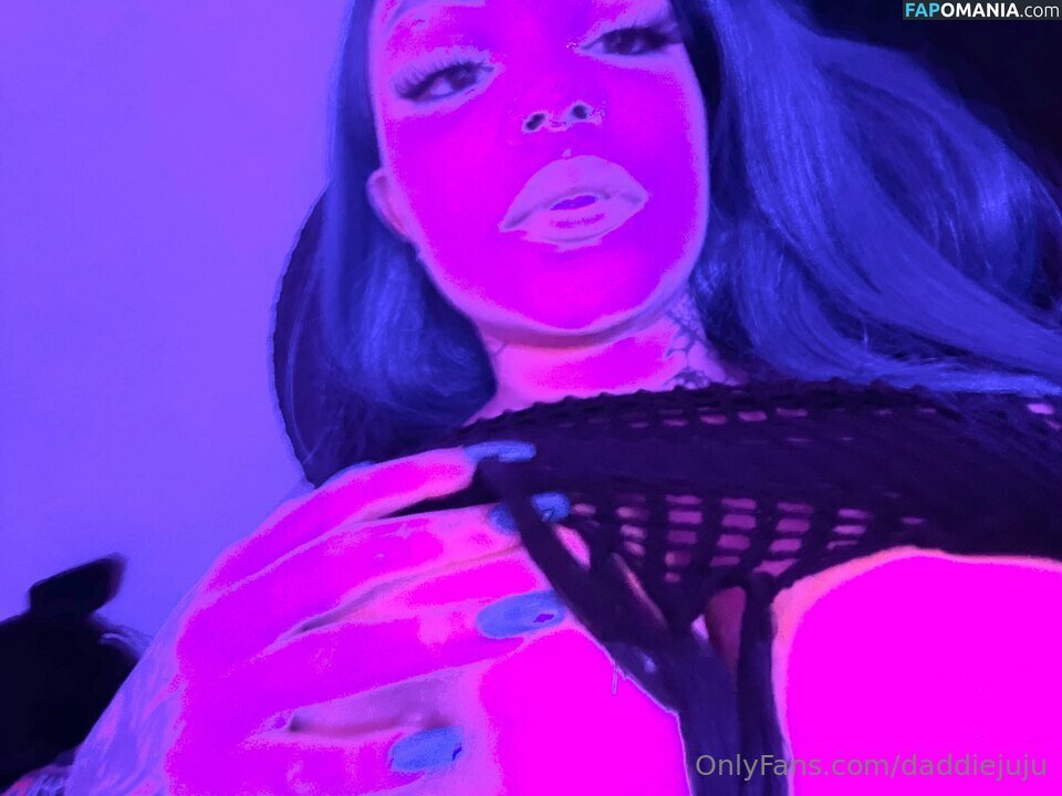 Daddiejuju / Earth2julisa Desnudo OnlyFans  Foto filtrada #2