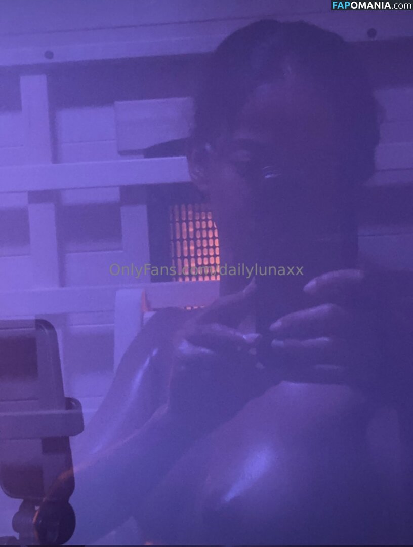 _thelivingluna / dailylunaxx / itsyahluna Desnudo OnlyFans  Foto filtrada #1