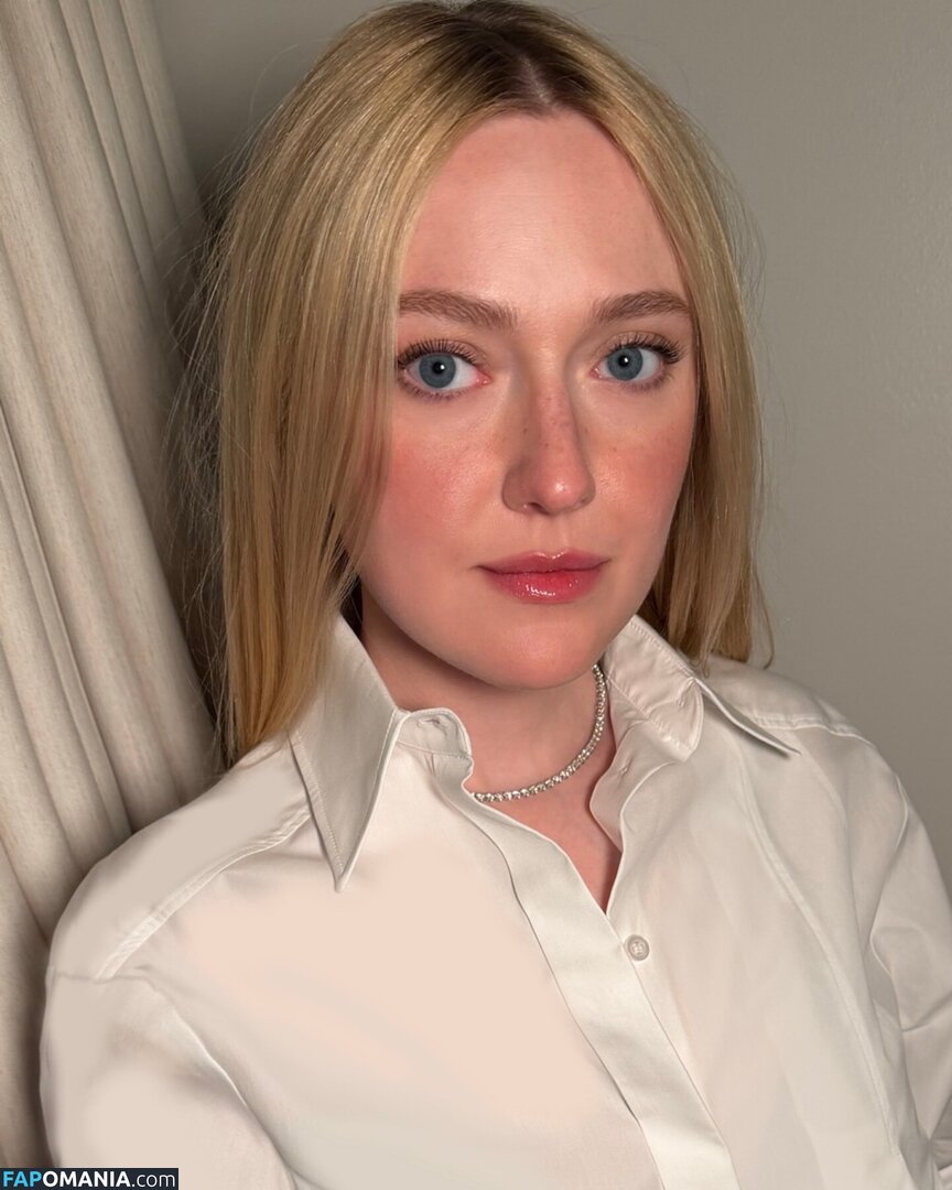 Dakota Fanning / dakotafanning Desnudo OnlyFans  Foto filtrada #275