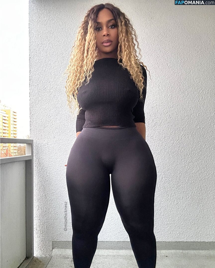 Deborah Olawovin, Mizsthicknesz / mizsthicknesz Desnudo OnlyFans  Foto filtrada #5