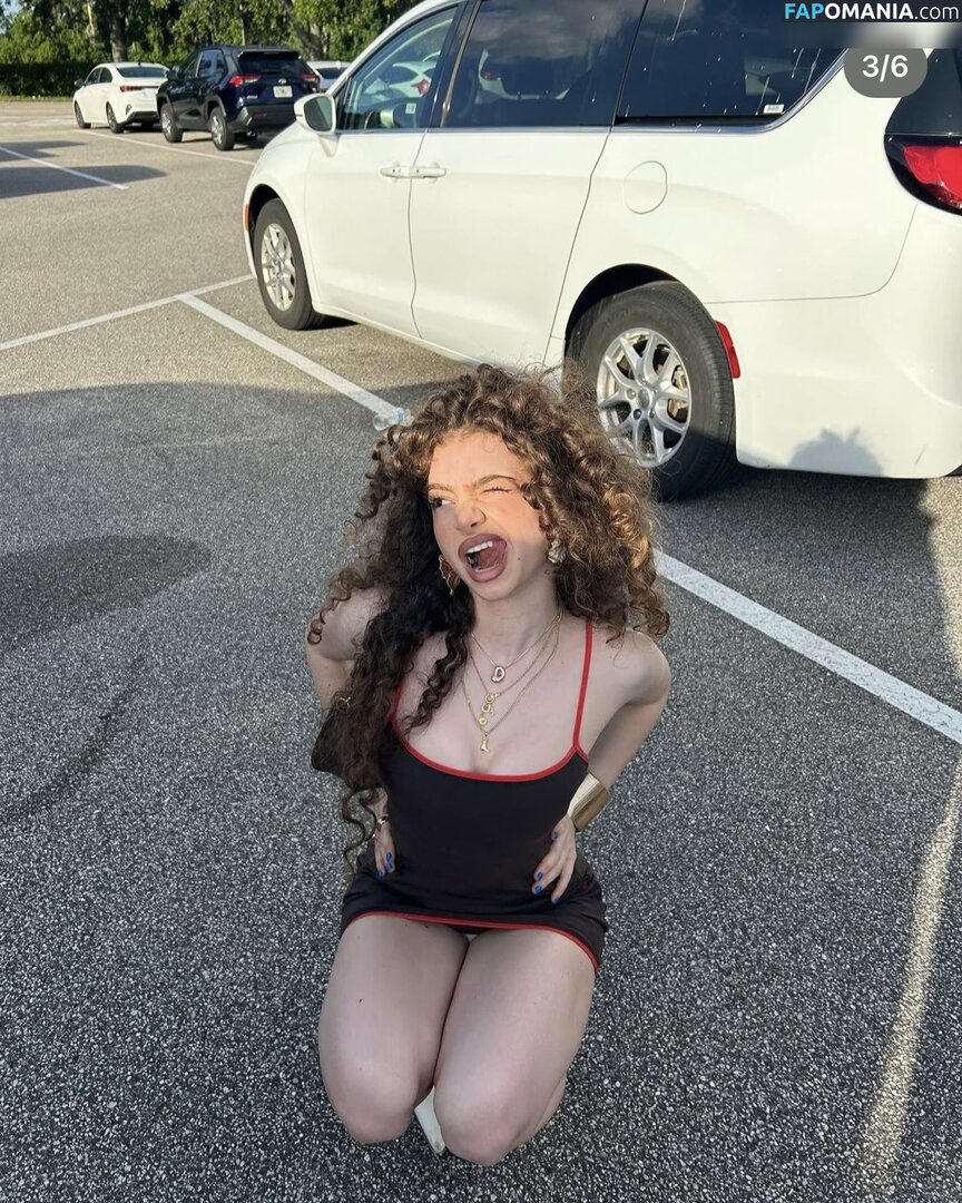 Demitra Kalogeras / demitrakalogeras Desnudo OnlyFans  Foto filtrada #1