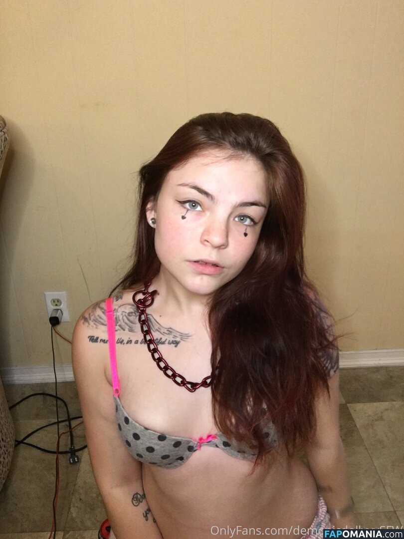 demonicdollyyysfw / directory Desnudo OnlyFans  Foto filtrada #19