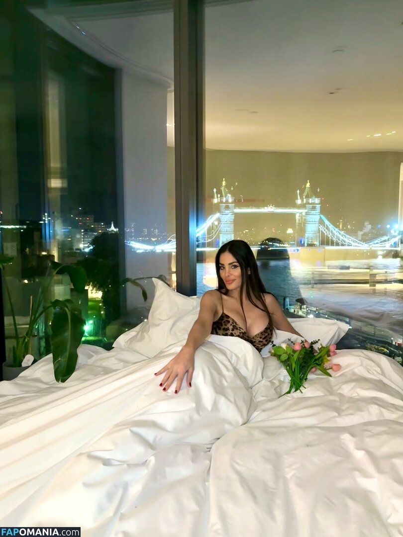 Dominique Hourani / DominiqueHorani / dominiquehourani / https: Desnudo OnlyFans  Foto filtrada #2